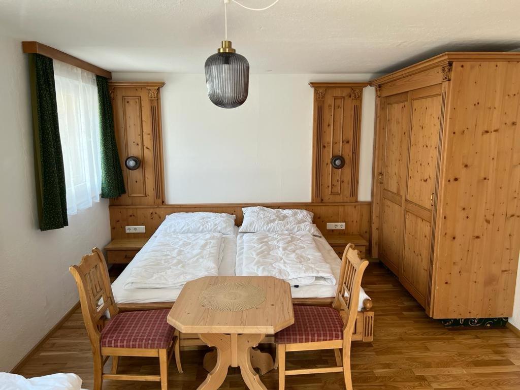 Chasetta Zum Sigrist Villa Galtür Exteriör bild